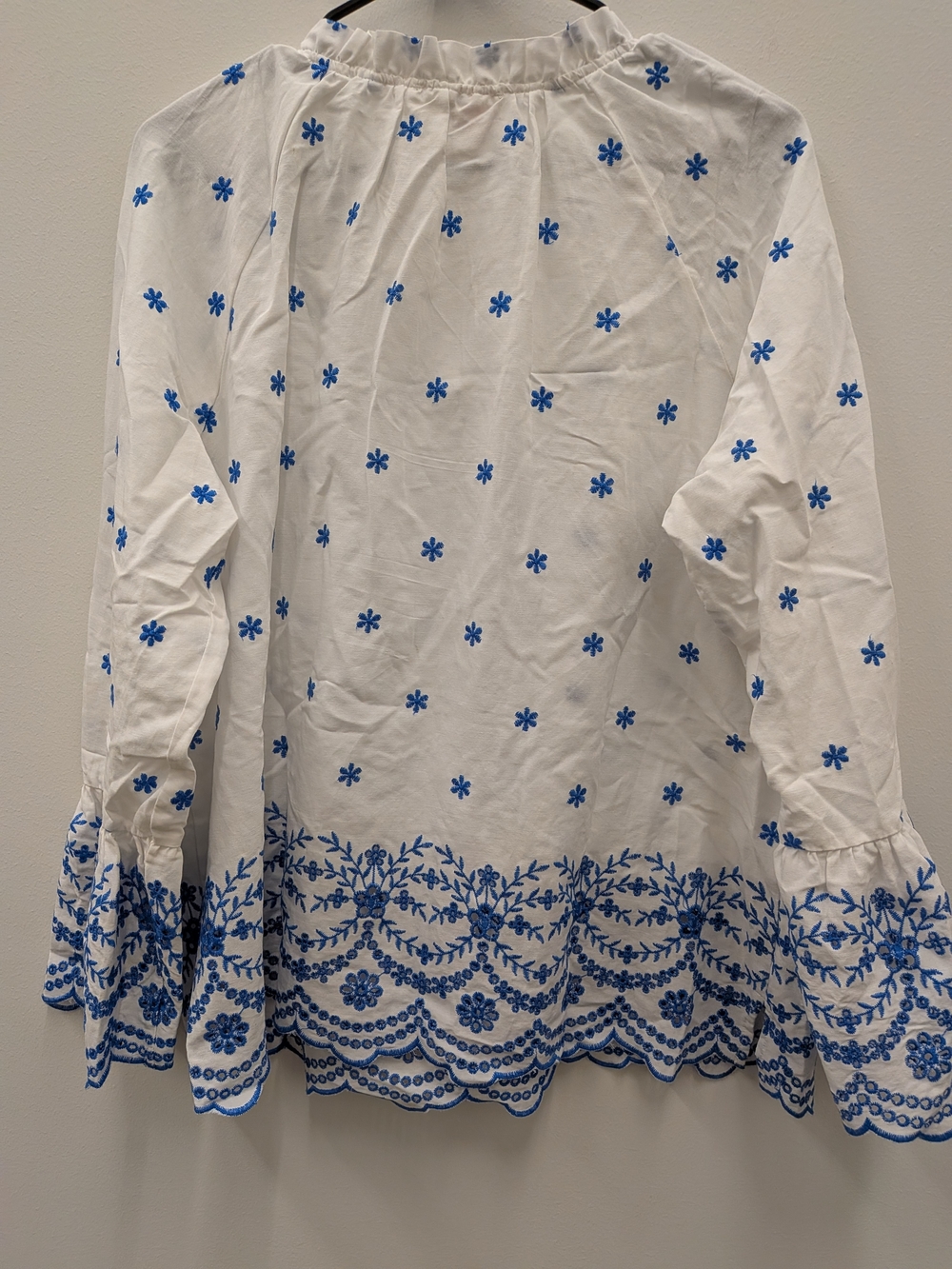 Embroidered Blouse Women L White Blue Floral Boho Long - Picture 2 of 8